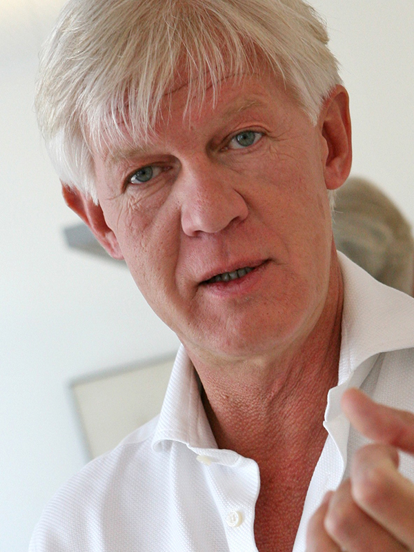 Dr. med. Bernd Schuhmacher Dr. med. Bernd Schuhmacher